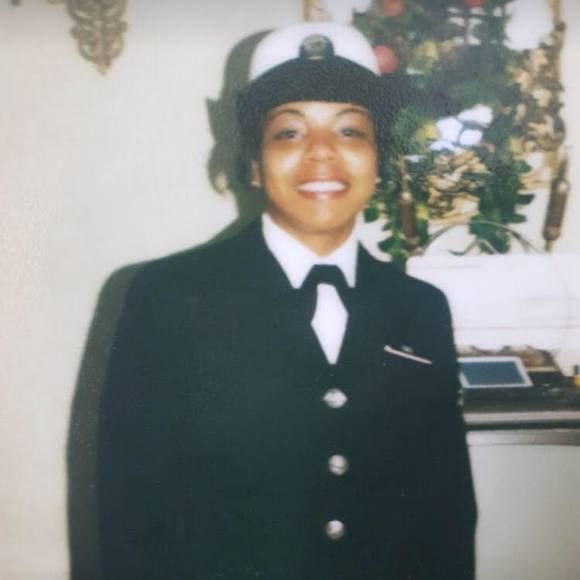 Meet your Posher, Deborah - Picture 1 of 1